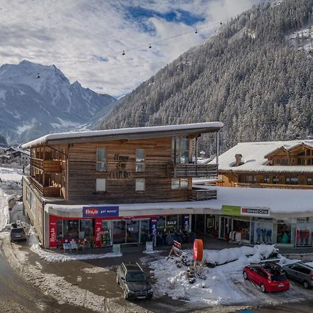Ferienwohnungen Haus Der Mitte Mayrhofen Extérieur photo