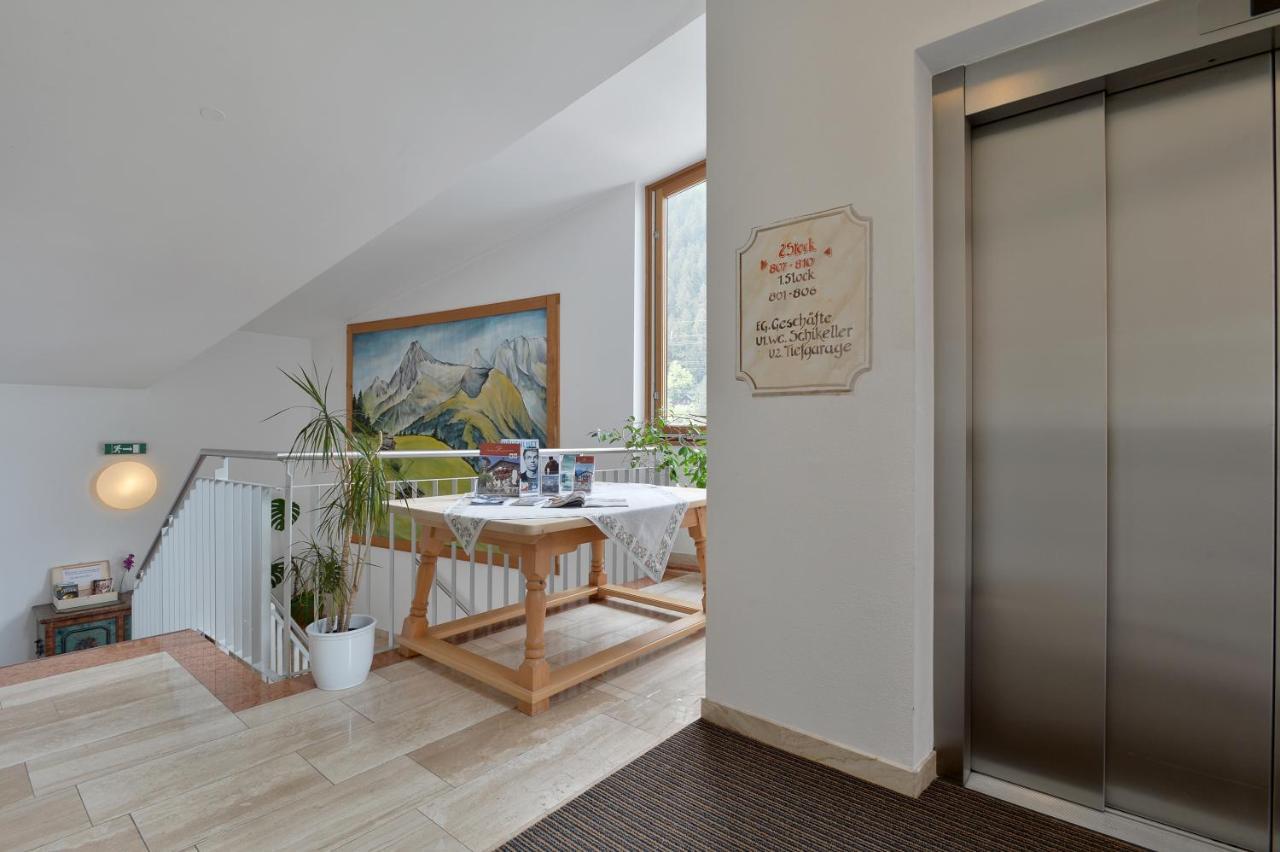 Ferienwohnungen Haus Der Mitte Mayrhofen Extérieur photo